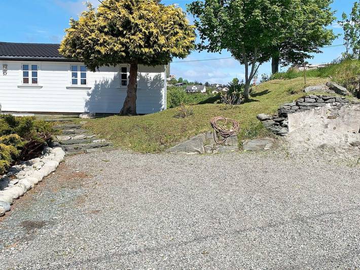 Ferienhaus für 4 Personen, mit Terrasse in Austrheim - 3