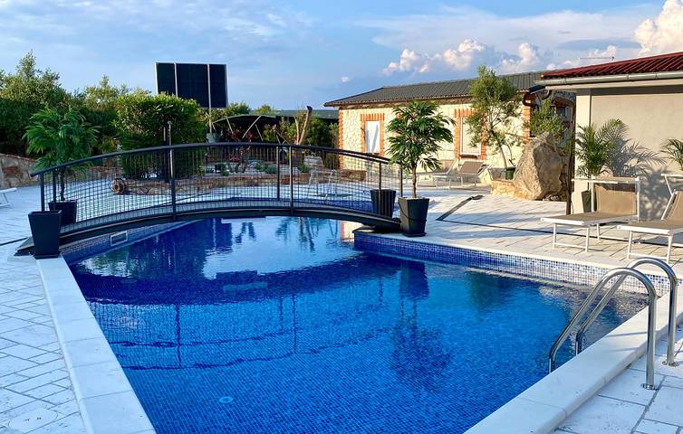 Ferienhaus mit Meerblick für 3 Personen, mit Terrasse und Garten in Kvarner Bucht - 2