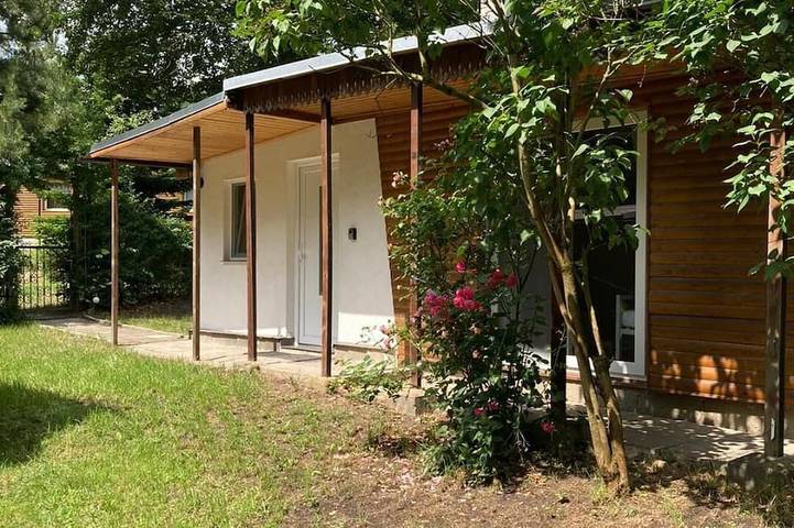Ferienhaus für 4 Personen, mit Whirlpool und Terrasse sowie Garten in Gardelegen