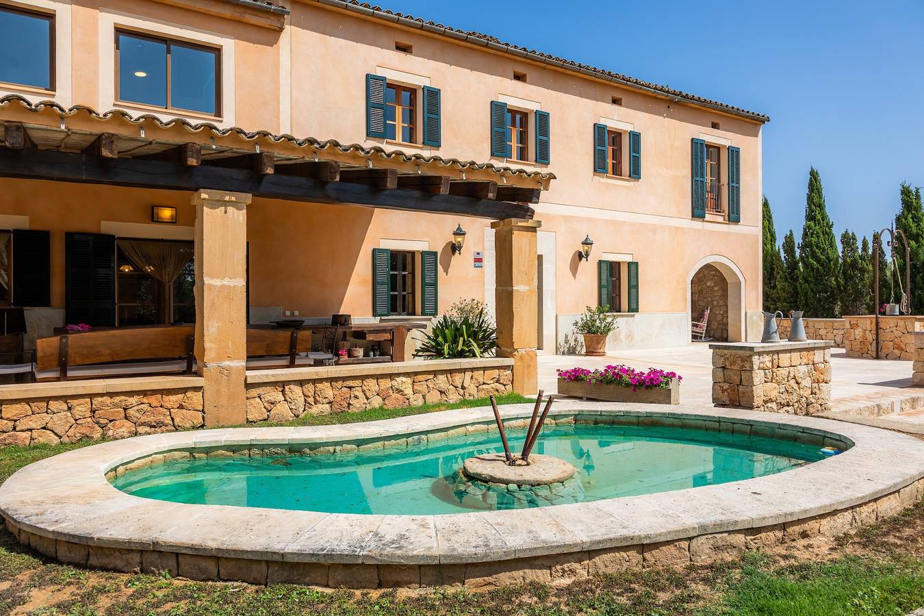 Casa de vacaciones "Son Moix" con vistas a la montaña, jardín, terrazas, balcón y piscina in Manacor, Mallorca Este