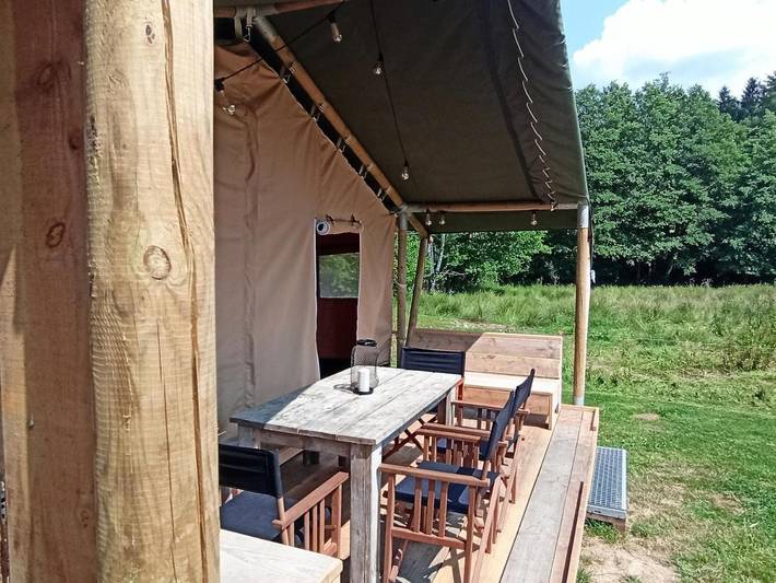 Tente pour 6 personnes, avec jardin et jacuzzi dans le Parc naturel régional du Morvan - 3