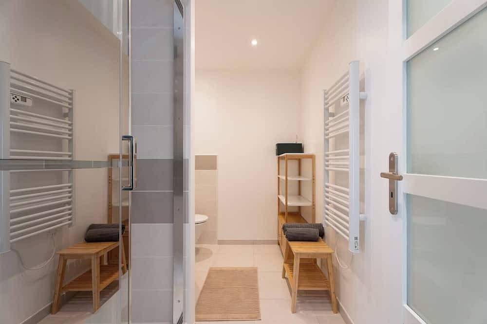 Ganze Wohnung, Lovely country T2 near town center! in Aix-en-Provence, Aix-en-Provence und Umgebung