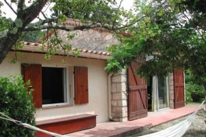 Maison de vacances pour 2 personnes, avec terrasse et jardin - 1