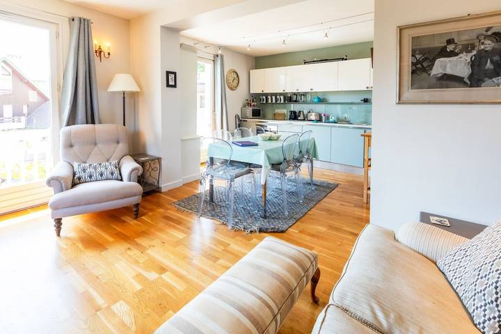 Villa pour 10 personnes, avec terrasse et jardin sur le Lac d'Annecy - 4