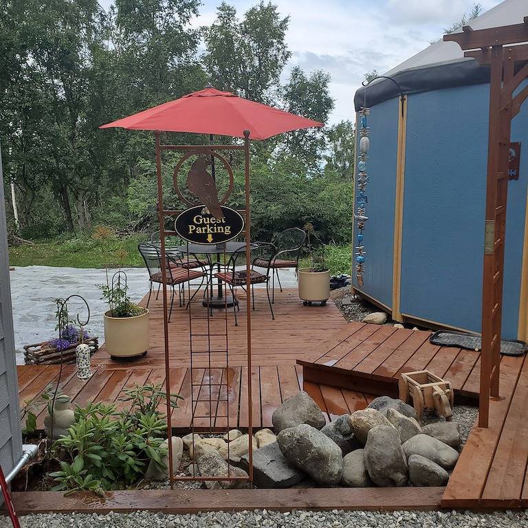 Fanciful mountainside yurt with private bathhouse in Anchorage, Alaska