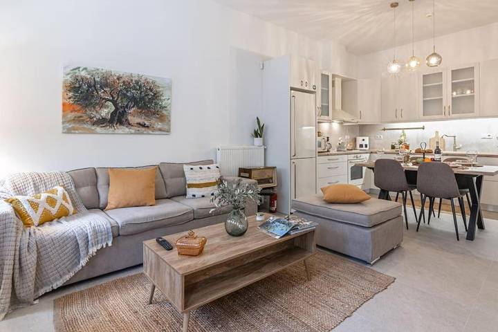 Location de vacances pour 6 personnes, avec jardin ó Zarós