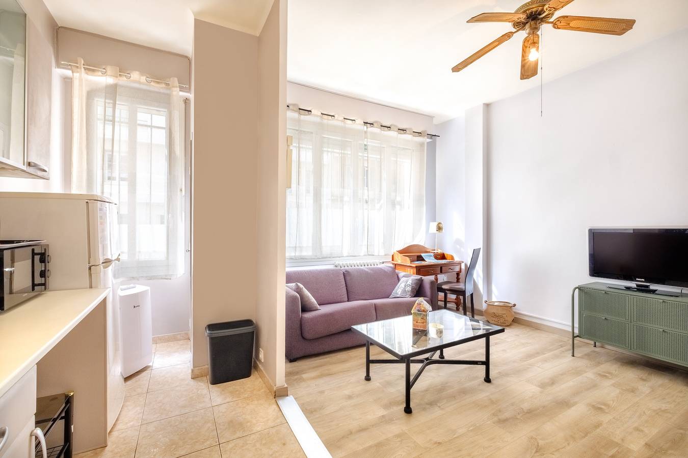 Helt studio, Studio Apartment 'Residence Les Palombes' with Wi-Fi and Air Conditioning in Nice, Middelhavskysten (Frankrike)