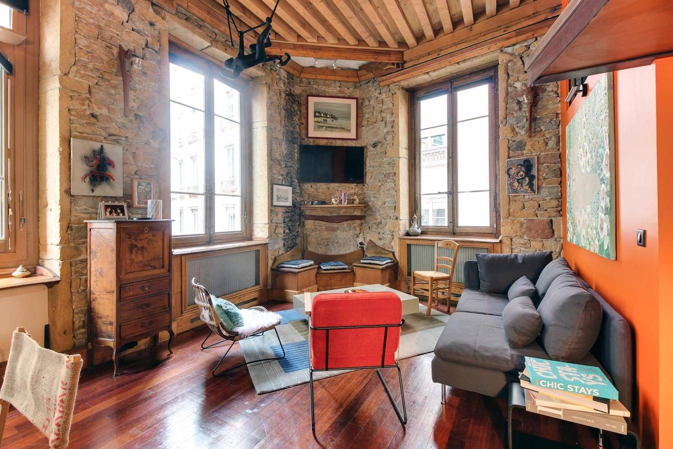 Entire apartment, Central & Atypical T3 with Private Parking Opera/Terreaux in Lyon, Rhône