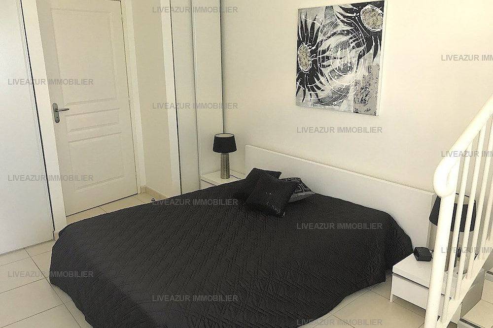 Apartamento entero, Apartamento All Comfort Climatise Terraza Jardin Piscina Playa Y Puerto Con Pies / 6 Personas. in Le Brusc, Six-Fours-les-Plages