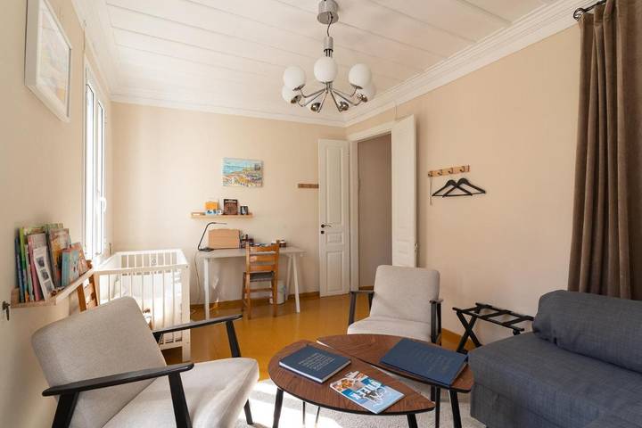 Gîte pour 8 personnes, avec balcon et vue à Koróni - 2