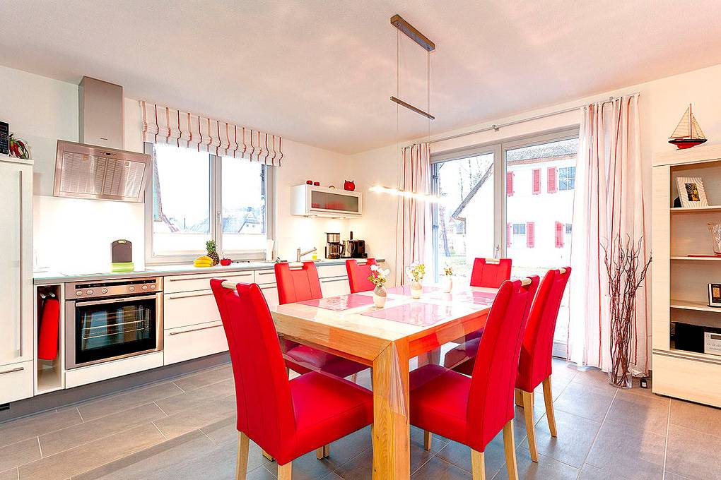 Hus för 4 Personer med trädgård in Ostseebad Glowe, Glowe