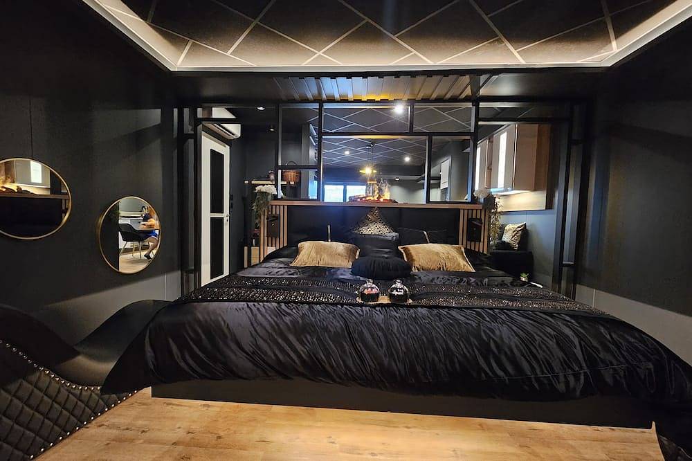 Gite 3 - Suite Vip - Love Room in Dommartin-la-Chaussée, Toul