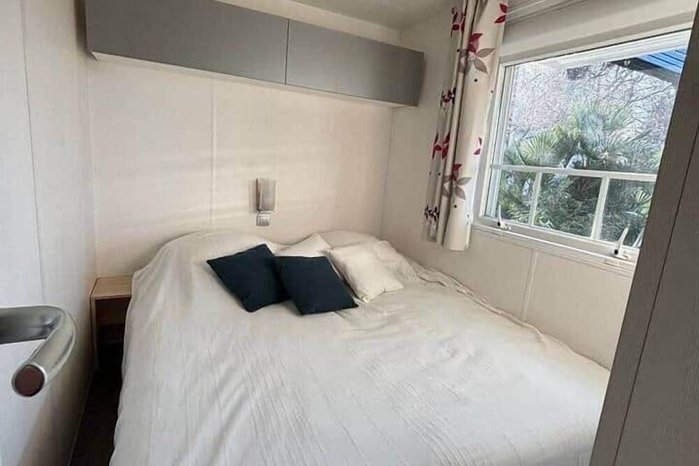 Mobilhome in Residential leisure park in Hauteville-sur-Mer, Coutances und Umgebung