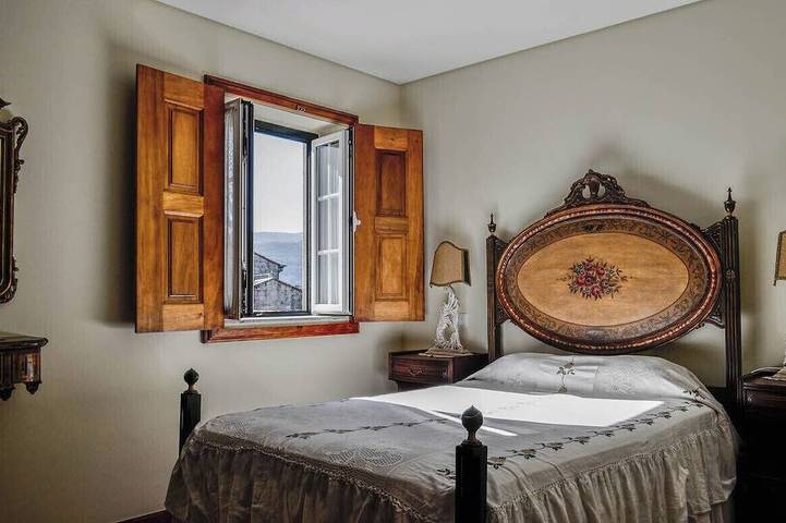 Location de vacances pour 10 personnes, avec jardin et terrasse dans Refóios do Lima - 2