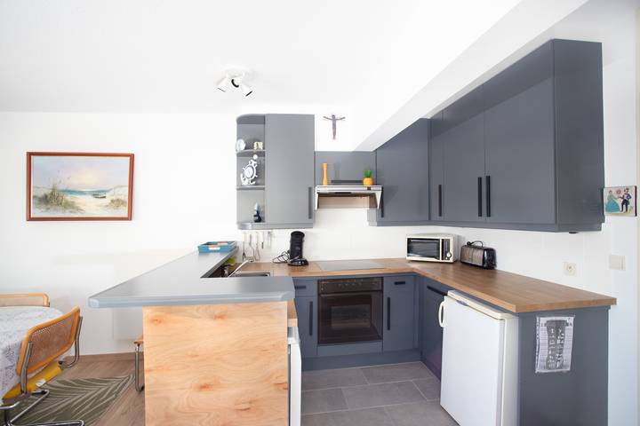 Apartamento entero, Immo Pinson Bv — Westrand A0206 Esplanade View in De Panne, Costa de Bélgica