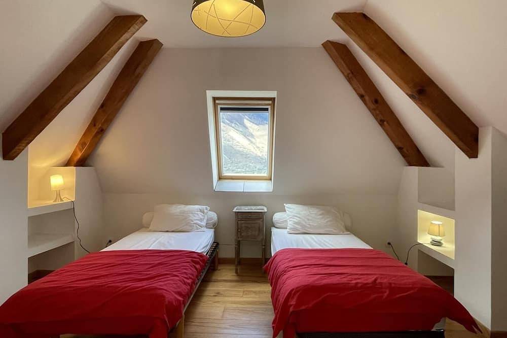 Serres - Accous - Gîte in Accous, Béarn