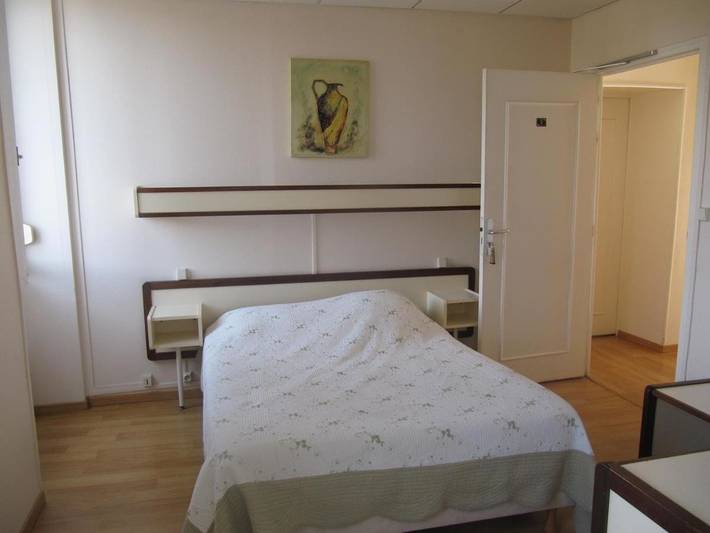 Hôtel pour 3 personnes, avec vue et terrasse à Avallon - 4