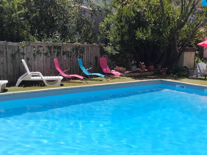 Hôtel pour 2 personnes, avec Terrasse ainsi que Jardin et Piscine à Thueyts - 3