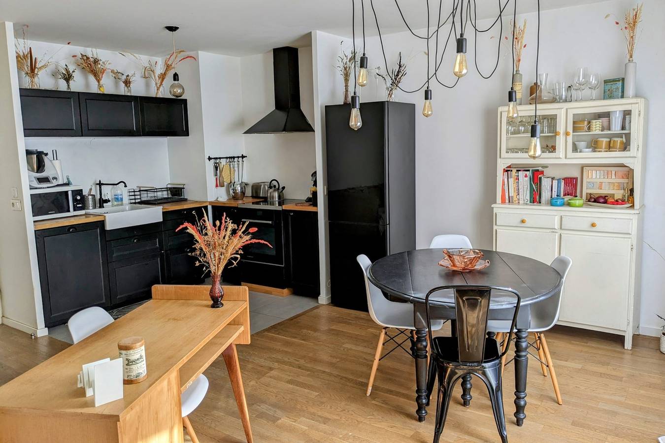 Appartement entier, Appartement lumineux et bien équipé à Saint-Ouen. in Saint-Ouen, Seine-Saint-Denis