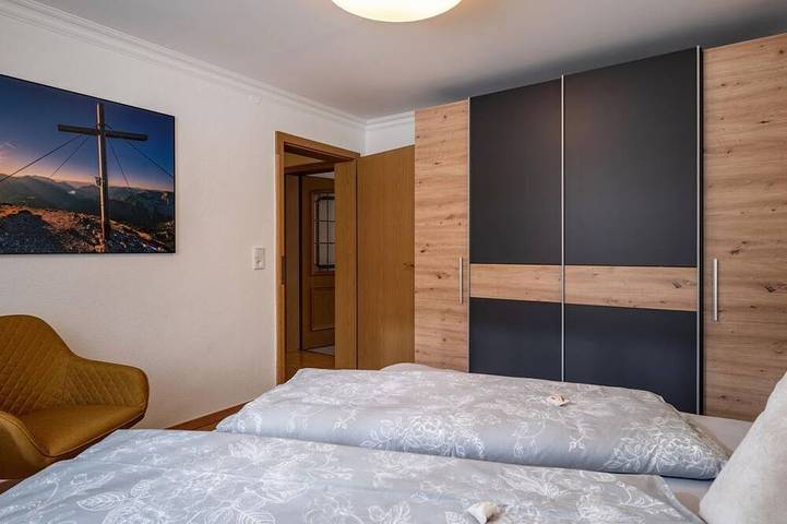 Gîte pour 4 personnes, avec jardin et balcon à Pertisau - 2
