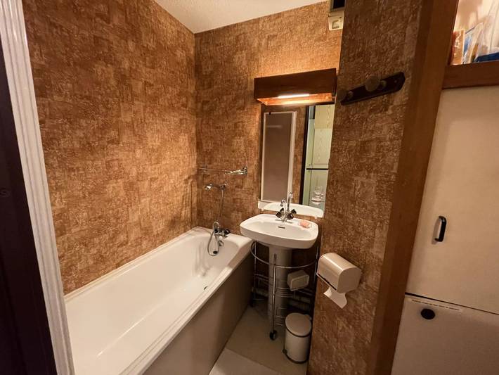 Gîte pour 4 personnes, avec balcon à Laveissière - 4