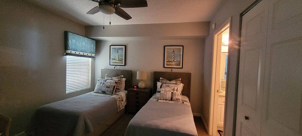 Ganze Wohnung, Lage, Lage! Luxus 3 zm / 2 Bth Condo mit großer Ozean und Blick auf den Hafen in Destin, Emerald Coast