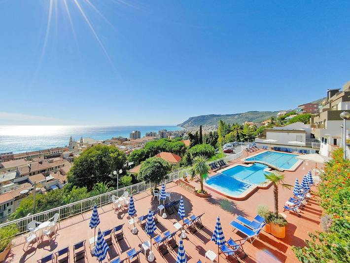 Ferienwohnung für 5 Personen, mit Terrasse und Pool, mit Haustier in Pietra Ligure Gemeinde - 3