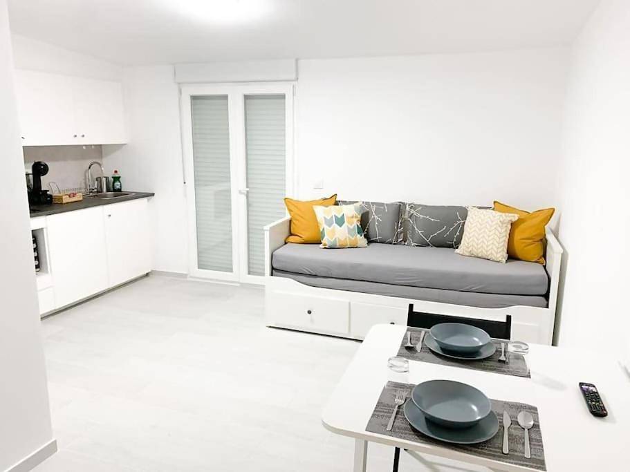 Apartamento inteiro, One-Bedroom Apartment in Praia de Caneliñas (Sanxenxo), Sanxenxo