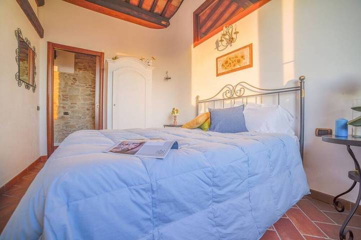 Hermosa casa enclavada en la campiña toscana in Montemurlo, Provincia de Prato