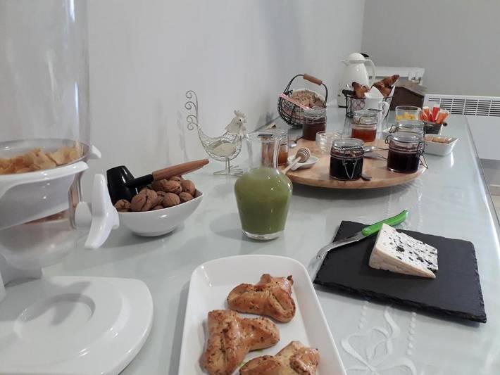 Maison d’hôte pour 6 personnes, avec vue et jardin ainsi que bassin pour enfant et piscine dans l' Aveyron - 3