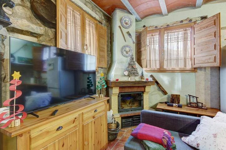 Casa rural para 25 personas, con Balcón además de Vistas al lago y Vistas en Vilada
