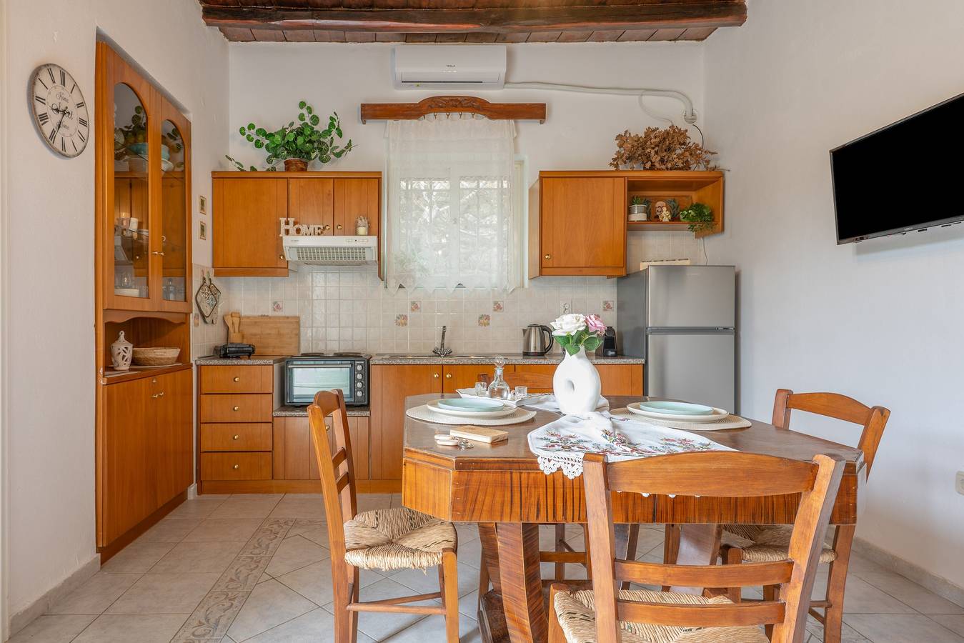 Ganze Wohnung, Ferienwohnung 'Casa Mouliana' mit Bergblick, Wlan und Klimaanlage in Lasithi