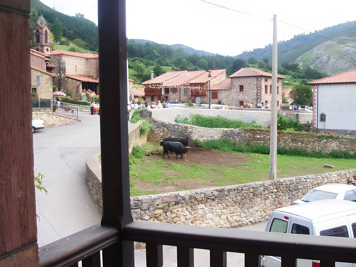 Casa rural para 5 personas en Val de San Vicente - 2