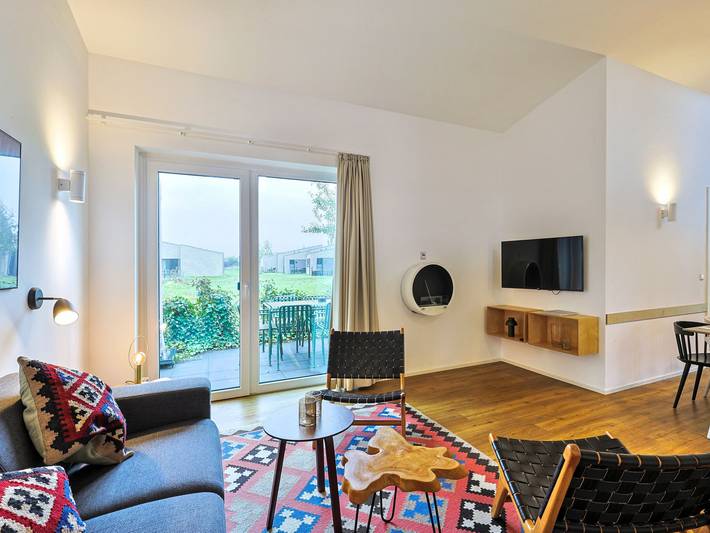 Ferienhaus für 8 Personen, mit Kinderpool und Terrasse sowie Sauna, mit Haustier in Lembruch