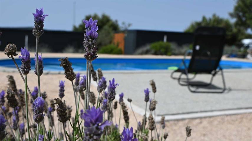 Camping für 6 Personen, mit Balkon/Terrasse und Ausblick sowie Pool und Terrasse in Dalmatien - 3