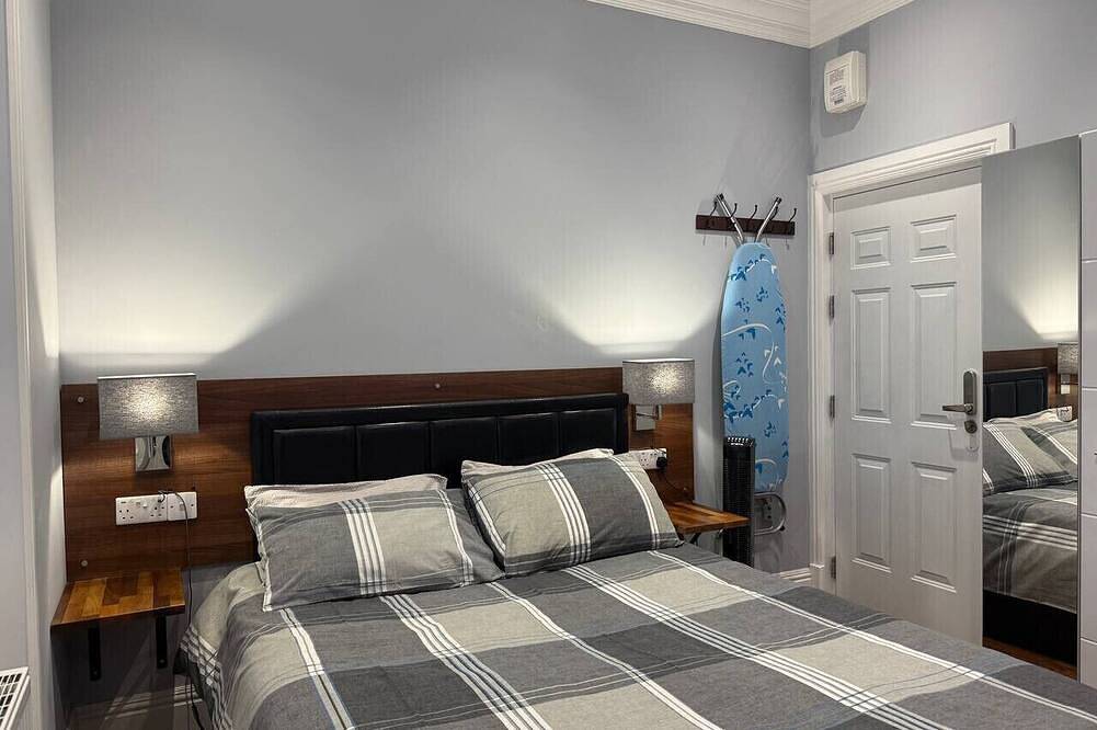 Ganze Wohnung, Laurieston Inn - Deluxe King Suite in Falkirk, Schottland