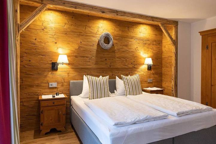 Ferienwohnung für 2 Personen, mit Balkon und Garten