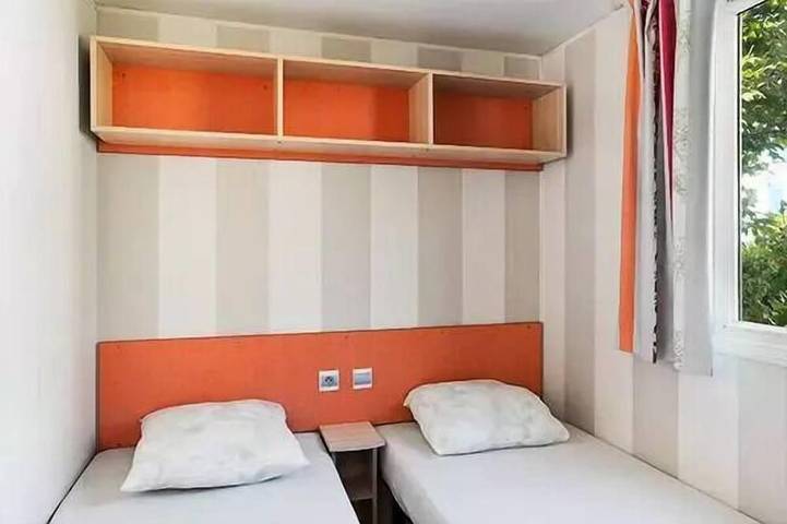 Mobil home pour 4 personnes à Châteauneuf-de-Galaure - 2