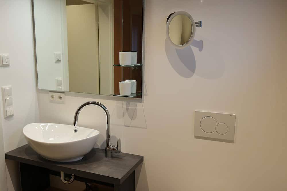 Modern style vacation home for 2 people in dippersricht, Eastern Bavaria