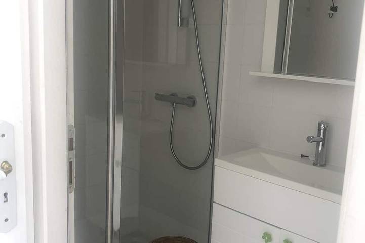 Location de vacances pour 4 personnes, avec terrasse dans Plage Pontaillac - 4