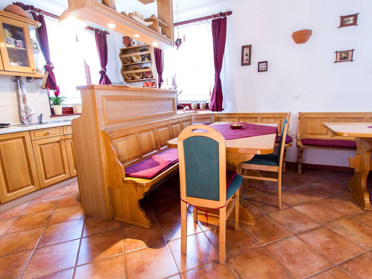 Rustic Charm Cottage Country House with Sauna - Five Bedroom Holiday Home with Sauna in Rann, Untersteiermark