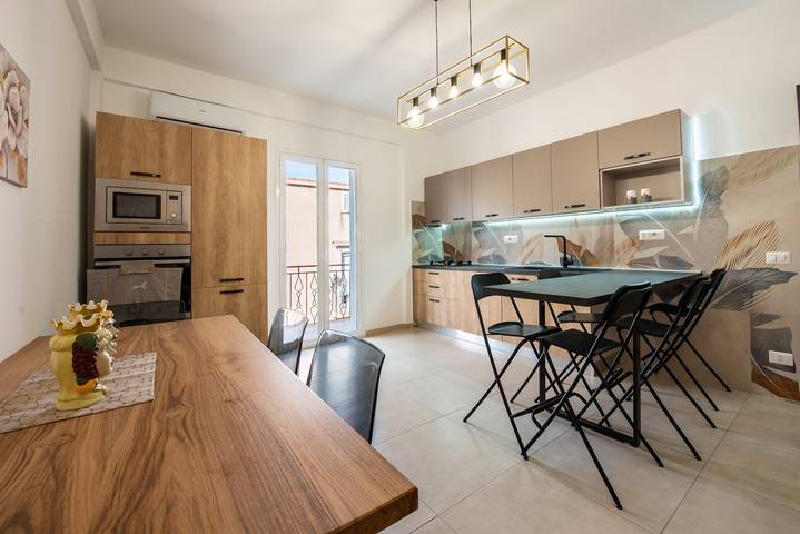 Appartamento per 10 persone, con balcone in Lascari