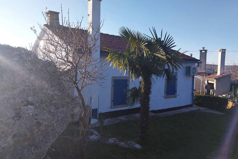 Casa vacanza a Vinez a partire da 197€ a notte