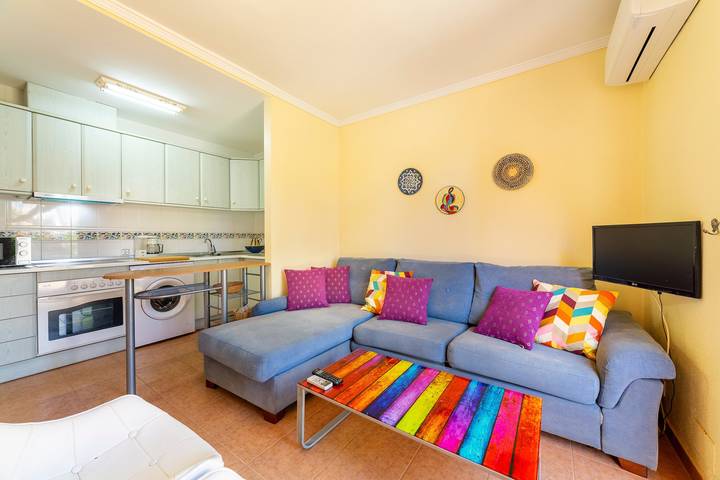 Gîte pour 4 personnes, avec Jacuzzi ainsi que Jardin et Bassin pour enfant à Vera - 3
