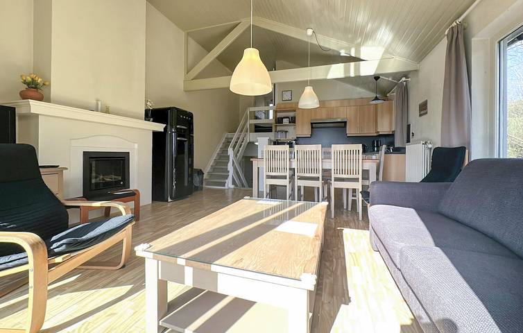 Location de vacances pour 8 personnes, avec jardin et terrasse à Rendeux - 3