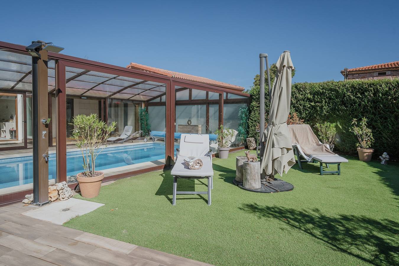 Finca 'La Costana De Barbadillo' nur für Erwachsene mit privatem Garten, Wi-Fi und Klimaanlage in Barbadillo del Mercado, Burgos Provinz