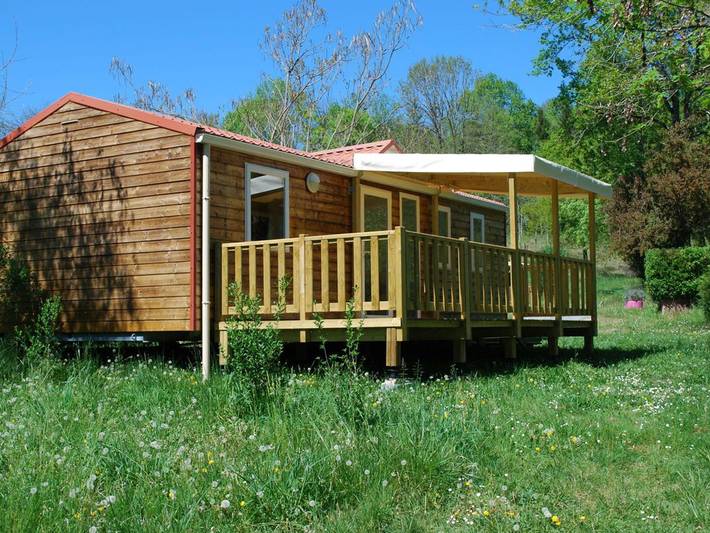 Mobil home pour 6 personnes, avec terrasse et piscine, animaux acceptés à Thiviers - 2