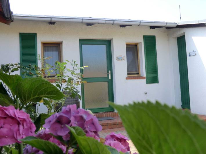 Ferienwohnung für 2 Personen, mit Garten und Terrasse in Karlshagen - 3