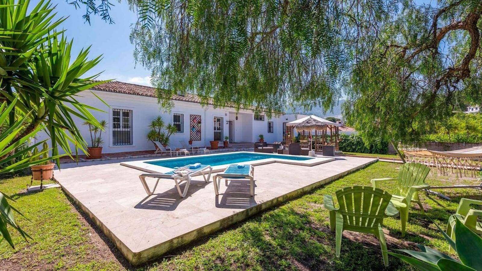 Casa Vacacional 'Villa Ambroise Alhaurín De La Torre' con Wi-Fi y Aire Acondicionado in Pinos de Alhaurín, Alhaurín de la Torre