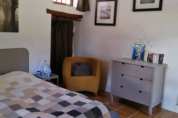 Location de vacances pour 6 personnes, avec jardin et terrasse à Saint-Laurent-des-Bâtons - 2